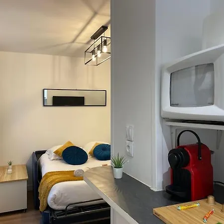 Centre - Joli Avec Espace Exterieur Apartamento *